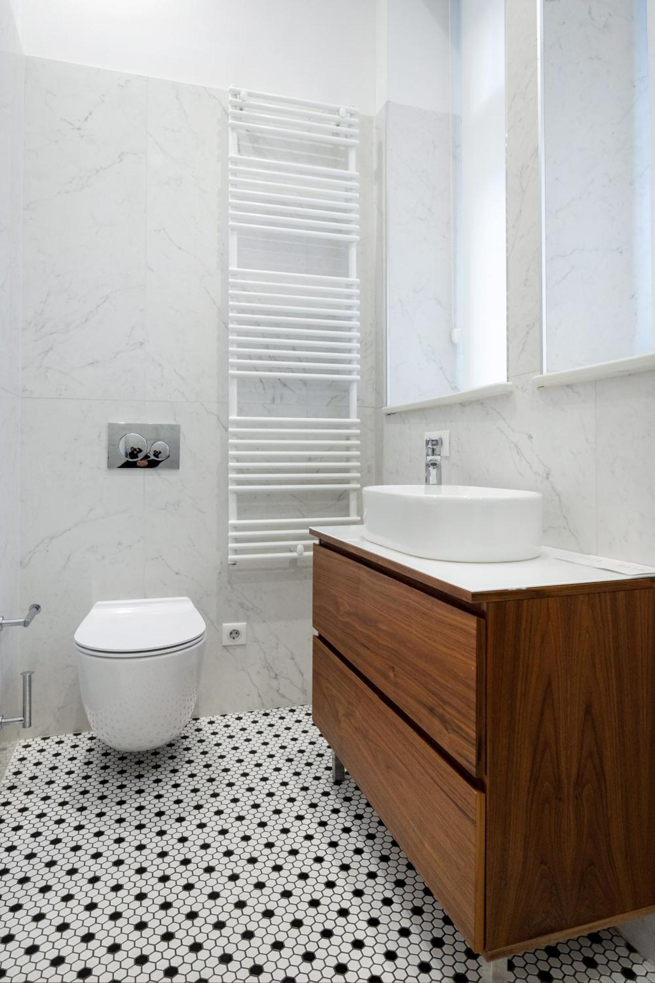 Zoya Luxury Residence Budapest Ngoại thất bức ảnh A heated towel rail